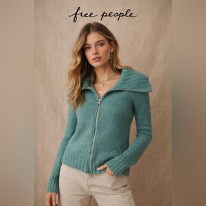 Free People Seafoam DoubleZip Sweater XS Exaggerated Collar Ribbed Closet Staple